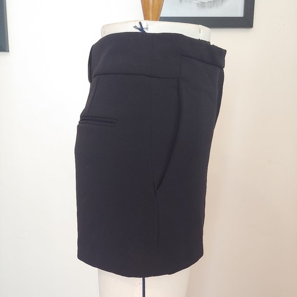 Halston Heritage double-faced crepe shorts - Picture 2 of 5